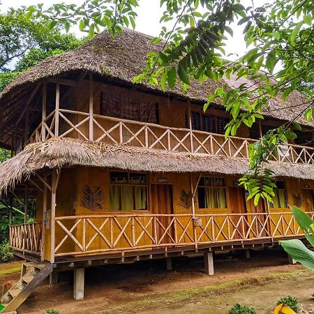 Shipati LodgePuerto Misahuallí エクステリア 写真