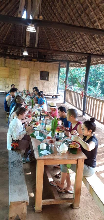Shipati LodgePuerto Misahuallí エクステリア 写真