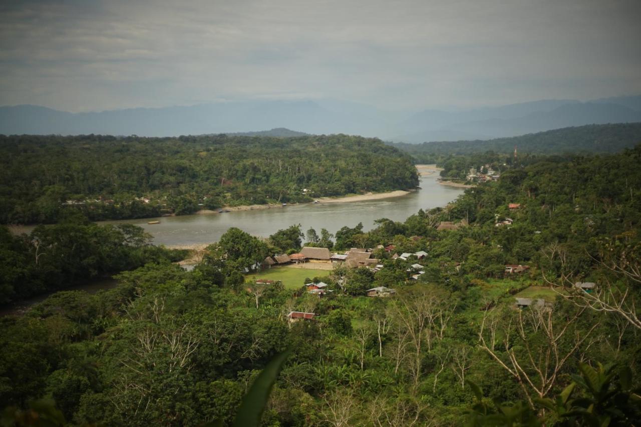 Shipati LodgePuerto Misahuallí エクステリア 写真